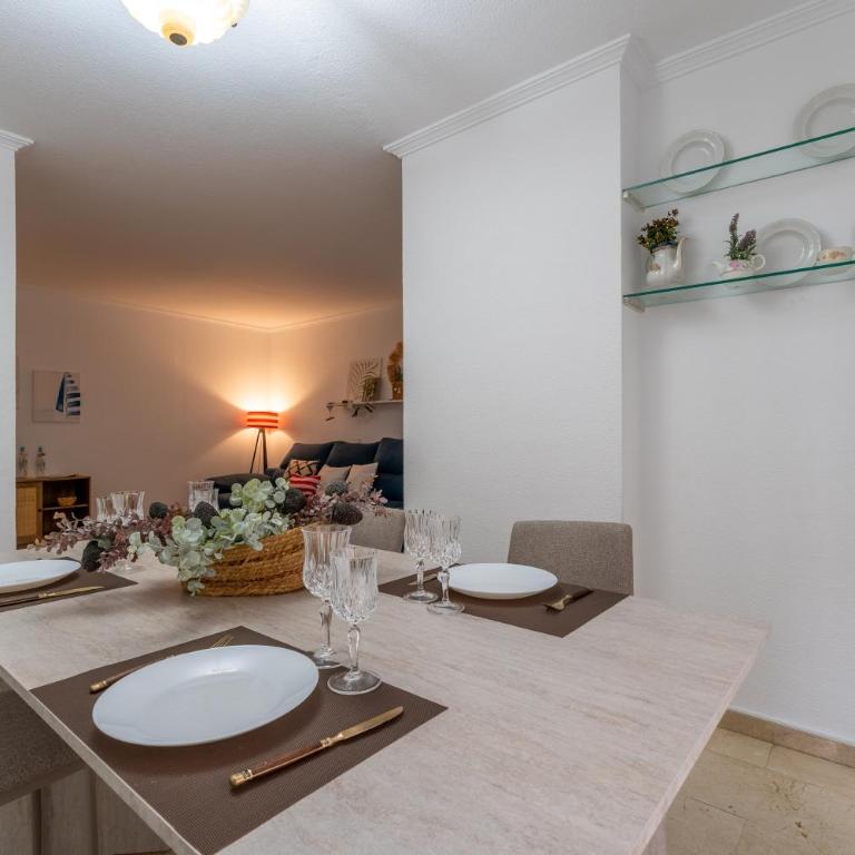 Apto Pasaje Gran Capitán - Apartamento - 20