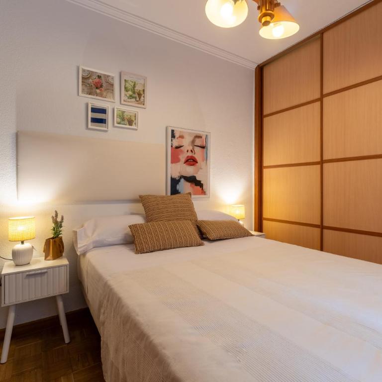 Apto Pasaje Gran Capitán - Apartamento - 33