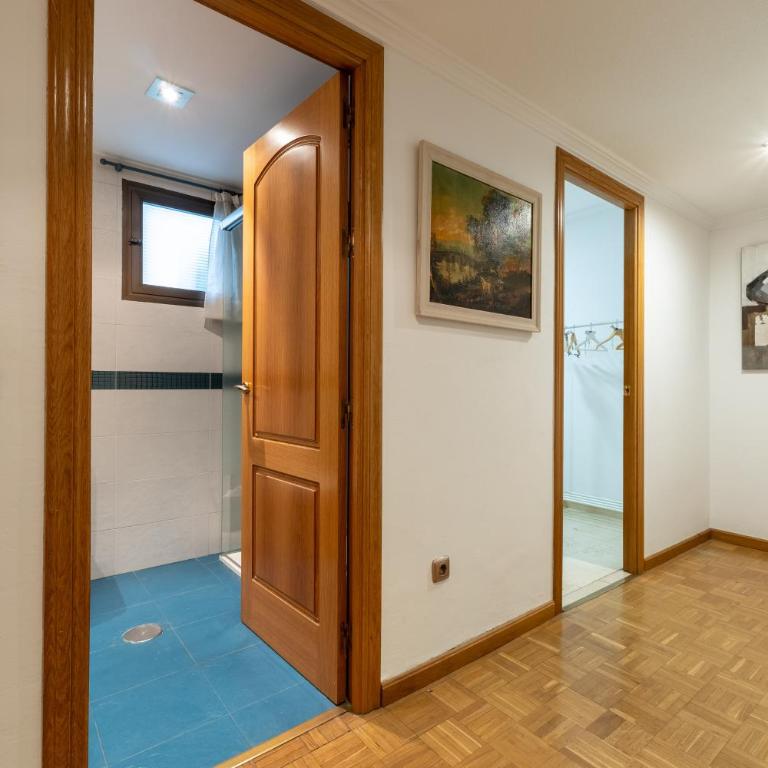 Apto Pasaje Gran Capitán - Apartamento - 32