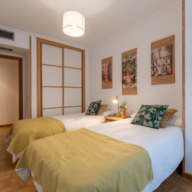 Apto Pasaje Gran Capitán - Apartamento - 42