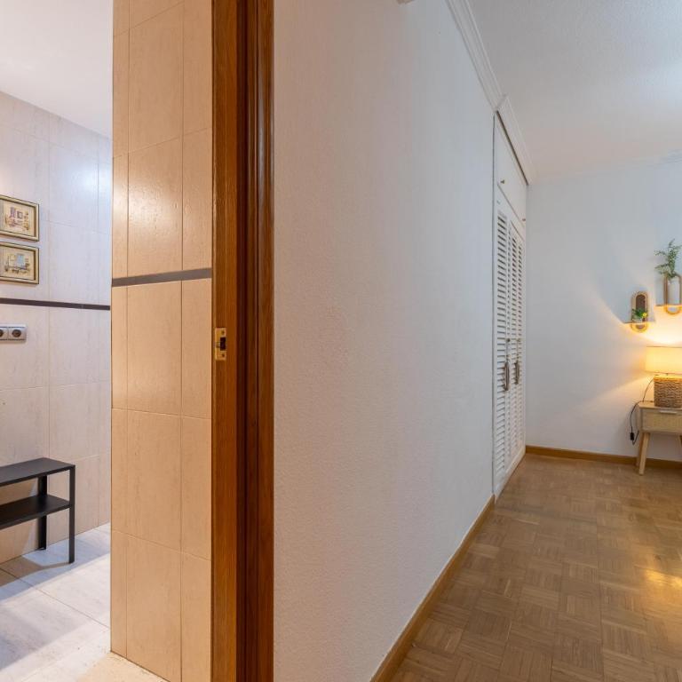 Apto Pasaje Gran Capitán - Apartamento - 44