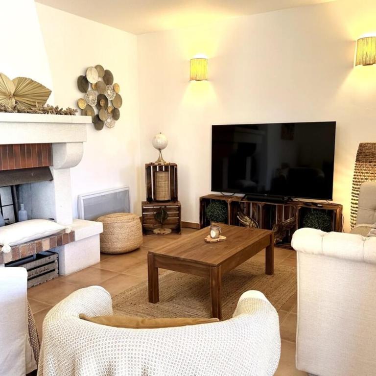 Les Lauriers Blancs air-conditioned villa with swimming pool - Casa con 3 Camere da Letto - 9