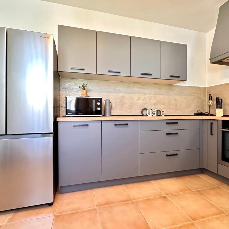 Les Lauriers Blancs air-conditioned villa with swimming pool - Casa con 3 Camere da Letto - 23