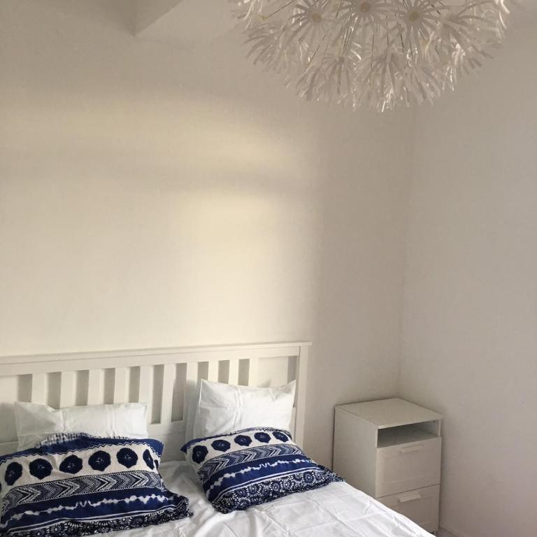 La Vigneronne Marseillan 4ch piscine parking clim - Four-Bedroom Vacation Home - 7