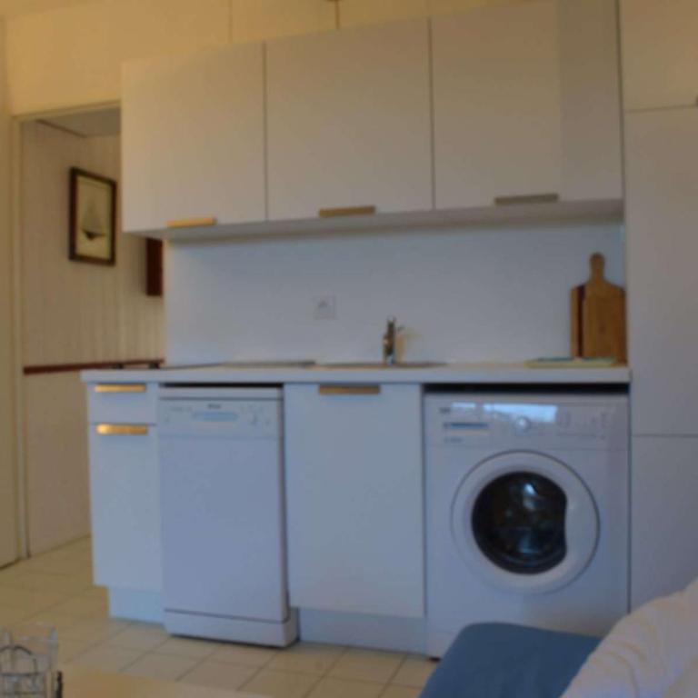 Appartement avec piscine collective 4 personnes SAINT CYPRIEN SUD sc490-084 - Appartement - 19