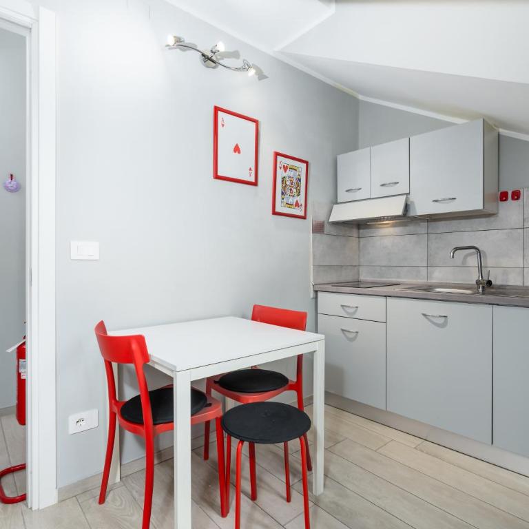 Splendida mansarda nel cuore della città - One-Bedroom Apartment - 9