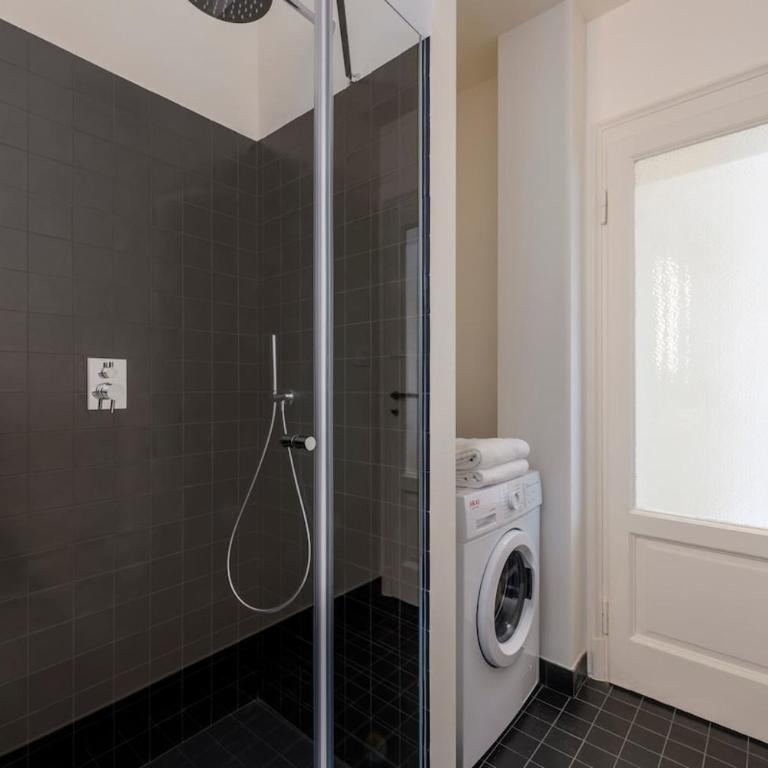 Vigoni 3 - Elegant Apartment for 6 People - Appartamento con 2 Camere da Letto e Balcone - 16
