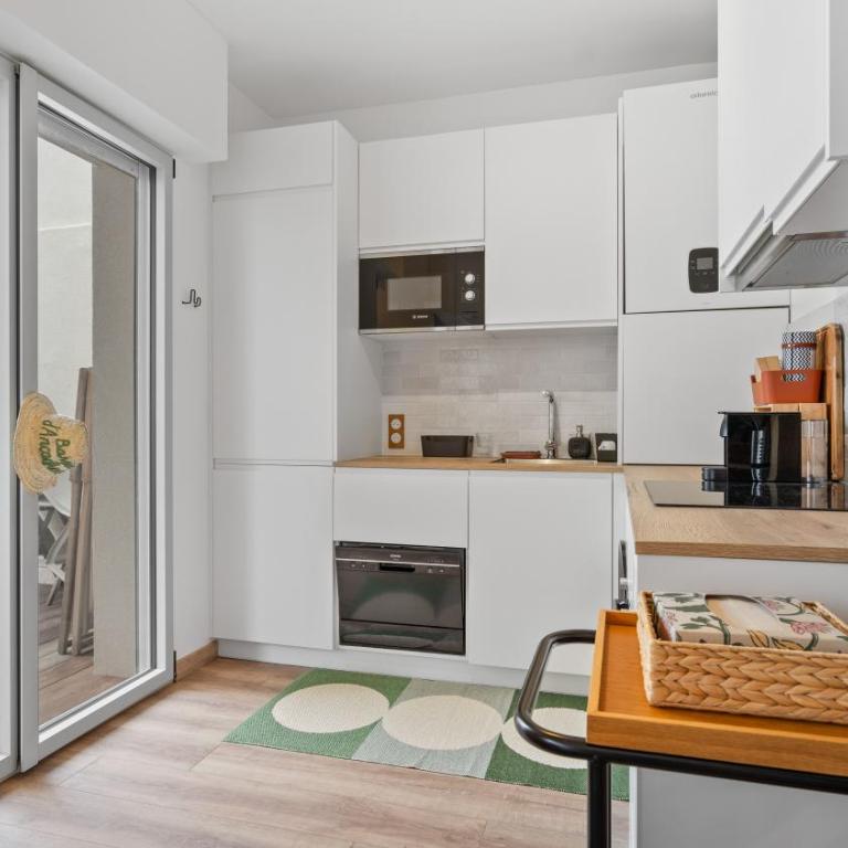 T3 moderne avec une grande terrasse, idéalement situé - Apartamento de 2 dormitorios - 8