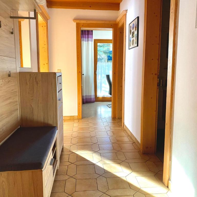 Gästehaus Alpina - Apartment mit Dusche - 13