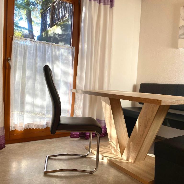 Gästehaus Alpina - Apartment mit Dusche - 14