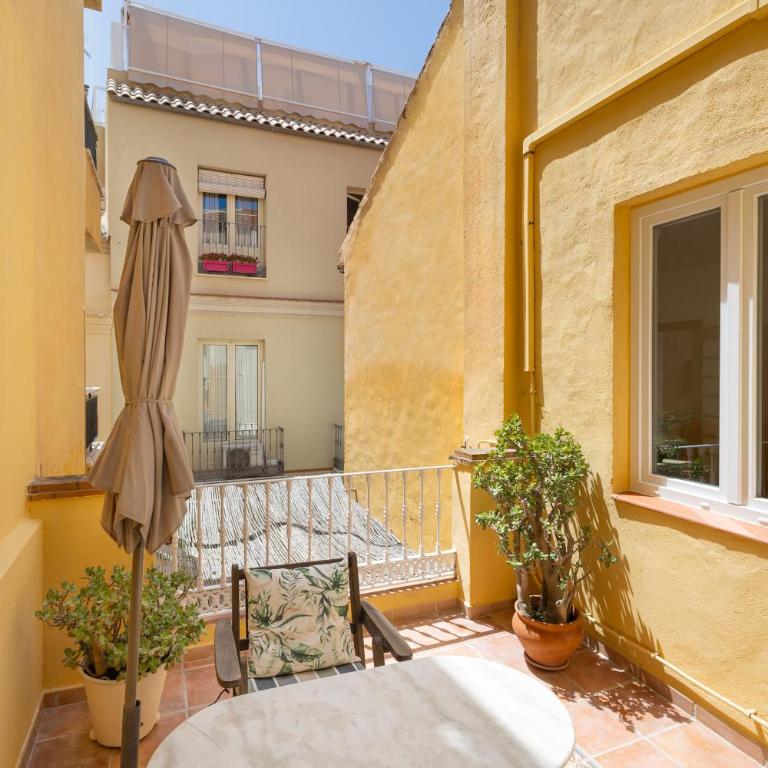 C92 - Rustic Two Bedrooms Apartment with Terrace - Apartamento - 21