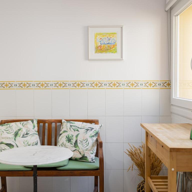 C92 - Rustic Two Bedrooms Apartment with Terrace - Apartamento - 24