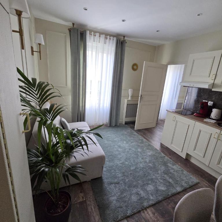 Chez Léa - aux pieds de la cathédrale - Apartment mit 1 Schlafzimmer - 2