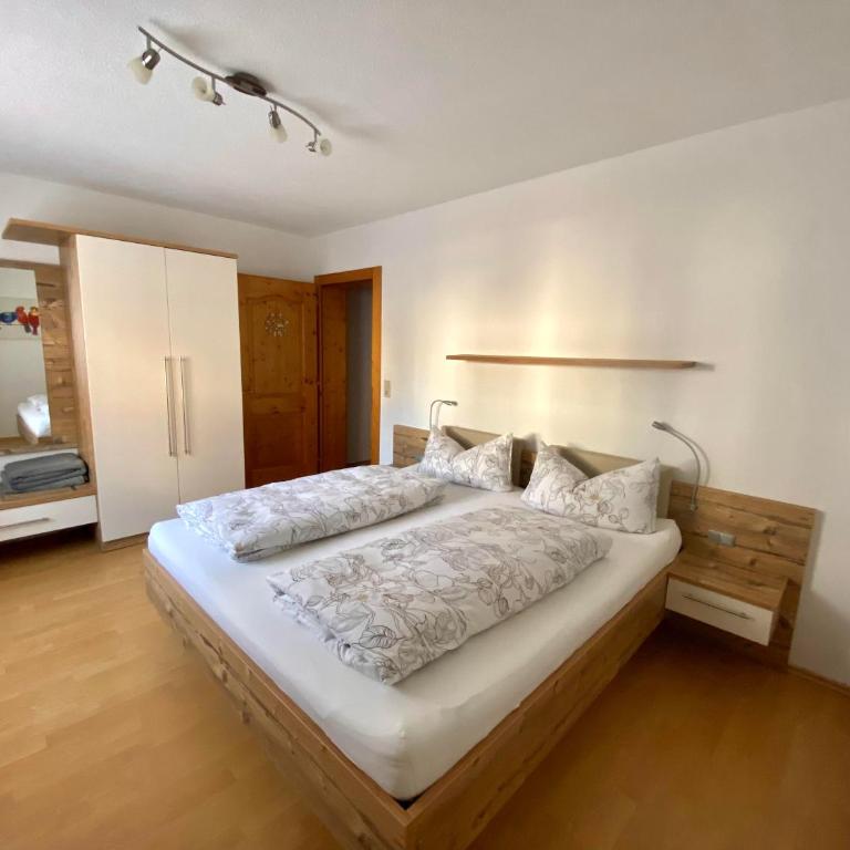 Gästehaus Alpina - Apartment mit Dusche - 8