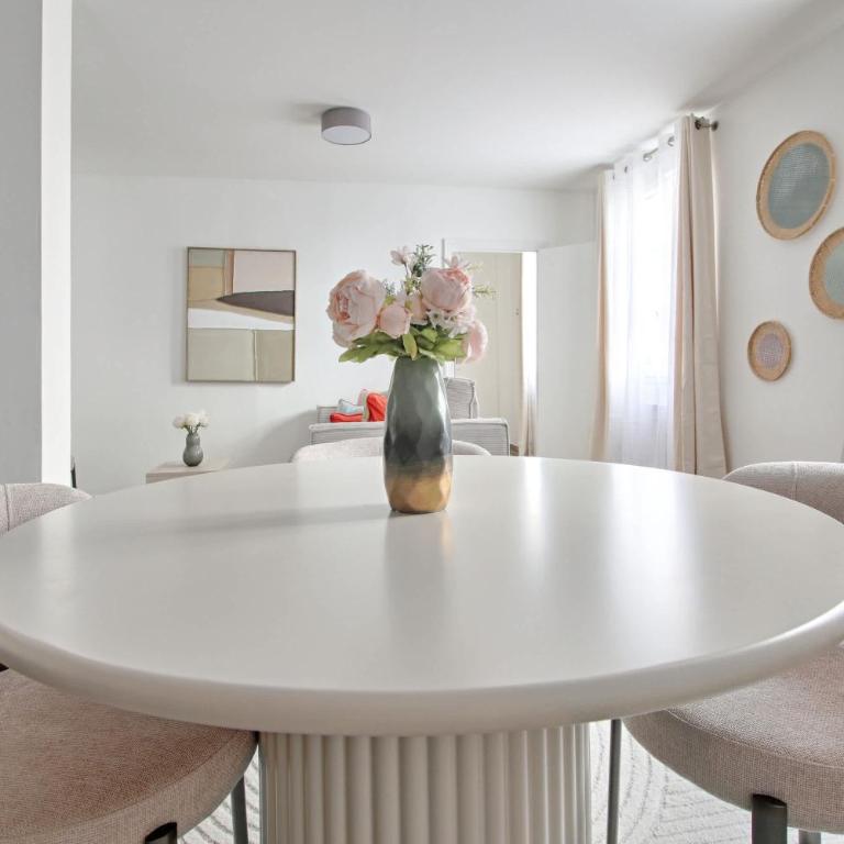 Unique Marais Location 1BR 4P by Melvane - Apartment - 7