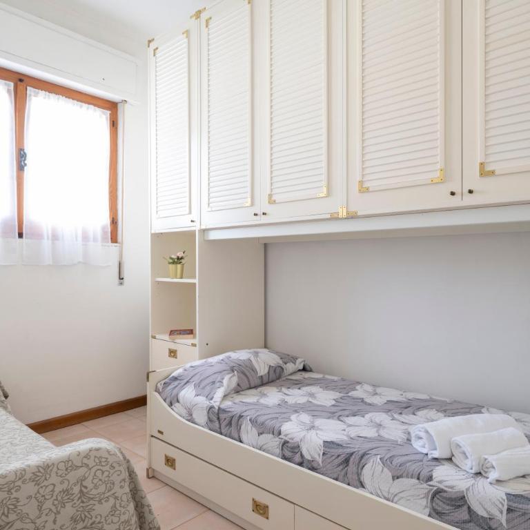 200m From the Sea, Villa with Garden, Pet Friendly - Villa con 3 Camere da Letto - 27