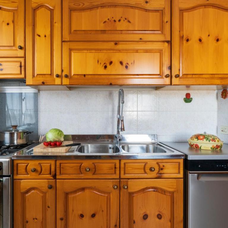 200m From the Sea, Villa with Garden, Pet Friendly - Villa con 3 Camere da Letto - 3