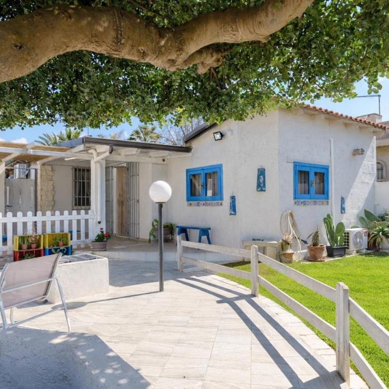 bluewindowhome - Two-Bedroom Villa - 3