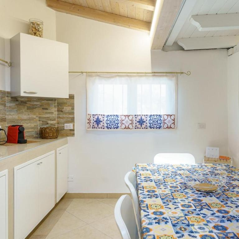 bluewindowhome - Two-Bedroom Villa - 25