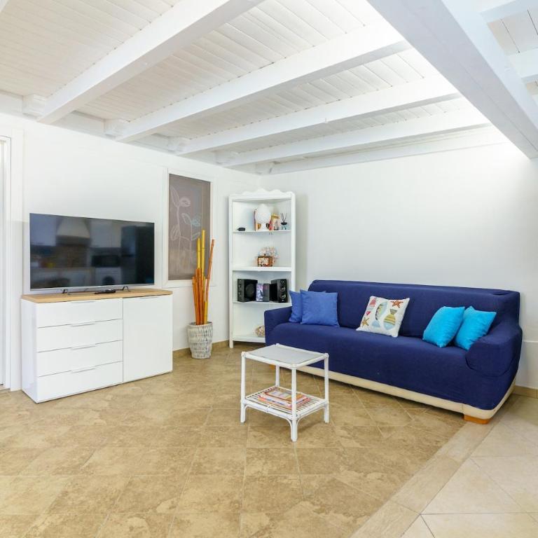 bluewindowhome - Two-Bedroom Villa - 28