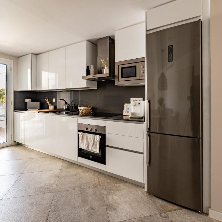 Port-Avenue, Design-Wohnung, Pool, Strandnah - Apartamento de 3 dormitorios con balcón - 3