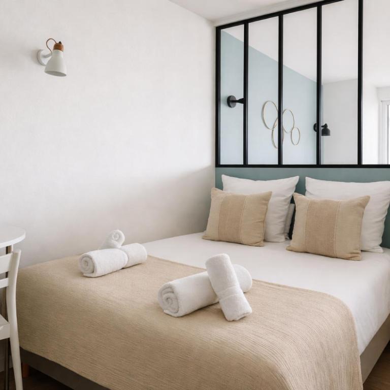 2 Pièces Idéalement Situé à Côté de Montmartre - Appartement 1 Chambre - 2