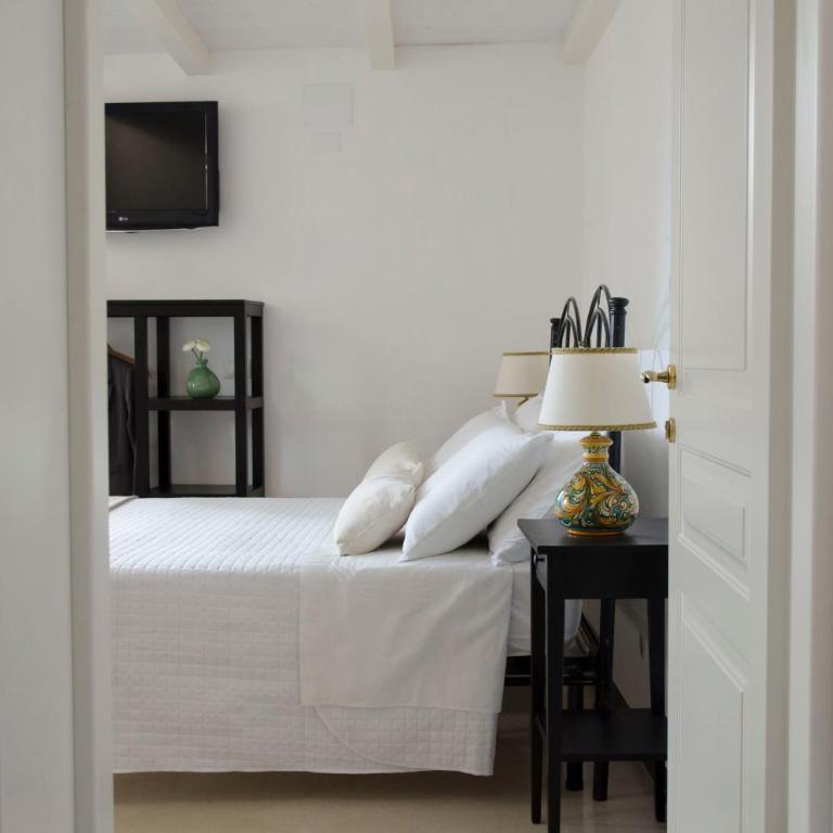 Casa Camelia - Cathedral View Apartment, 90m from Duomo - Appartamento con 3 Camere da Letto e con Vista - 15