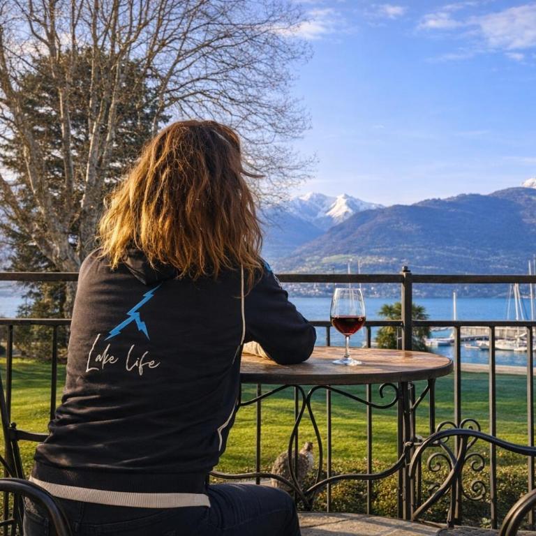 Villa Lago Foreground Lakefront Beach Bike&Boat& Scooter Lake Como - Appartamento con 3 Camere da Letto - 2