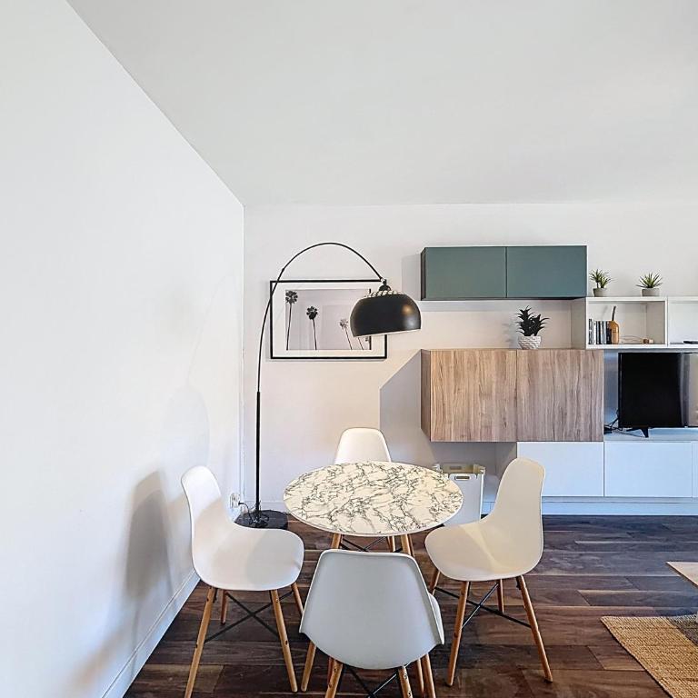 Agréable grand T2 tout confort au centre de Biarritz - Appartement 1 Chambre avec Balcon et Vue sur la Ville - 5
