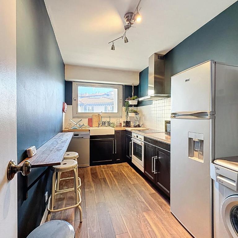 Agréable grand T2 tout confort au centre de Biarritz - Appartement 1 Chambre avec Balcon et Vue sur la Ville - 6