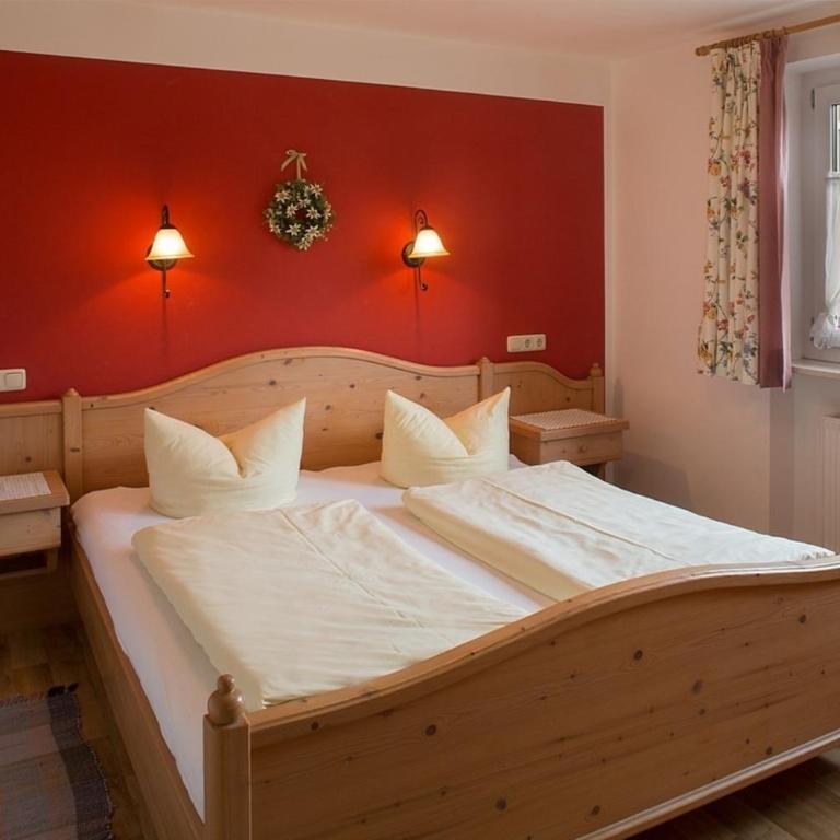 Ferienwohnung Bergblick m zusätzl Doppelzimmer, Hof Alpenseeblick, NesselwangAttleseeAllgäu - Apartment - 3