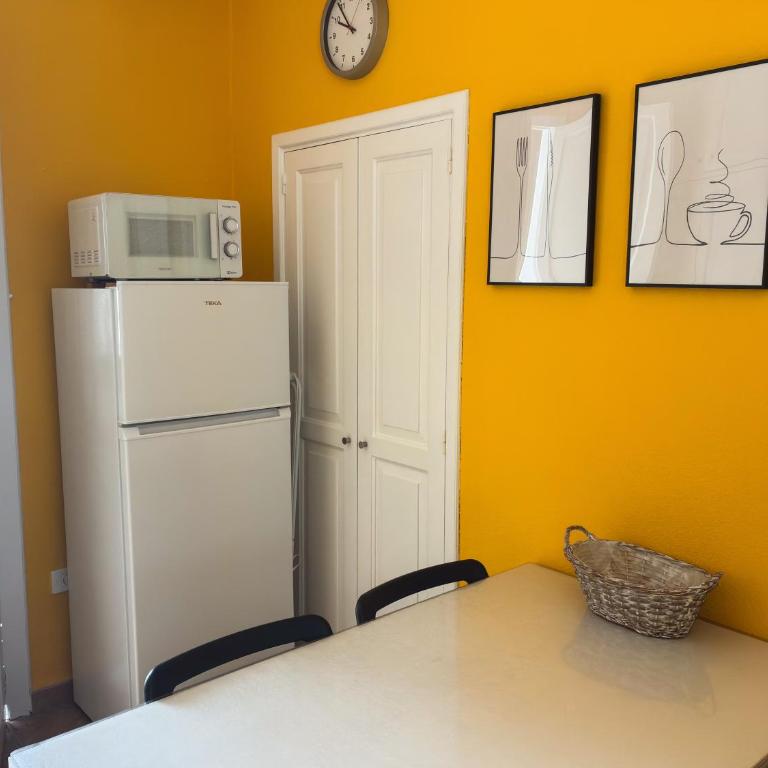 Donde Conchita, cerca del aeropuerto norte - Habitación Doble con baño privado externo - 6