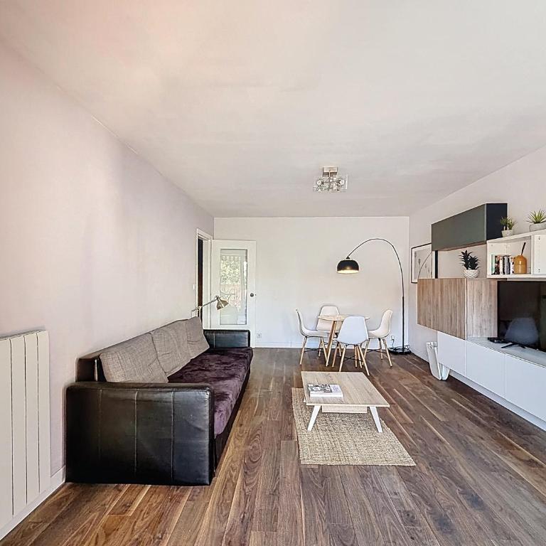 Agréable grand T2 tout confort au centre de Biarritz - Appartement 1 Chambre avec Balcon et Vue sur la Ville - 15