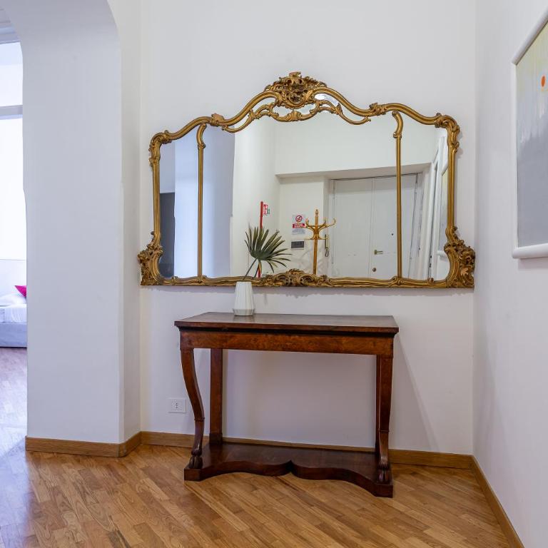 iFlat Classic roman palazzo Fons Trevi A15 - Apartment mit 2 Schlafzimmern - 27