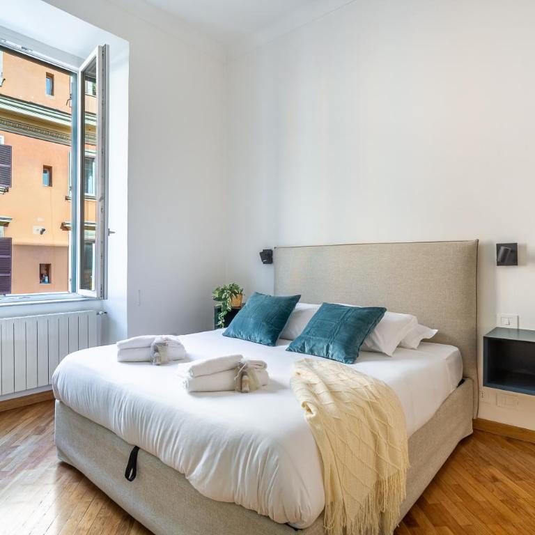 iFlat Classic roman palazzo Fons Trevi A15 - Apartment mit 2 Schlafzimmern - 1