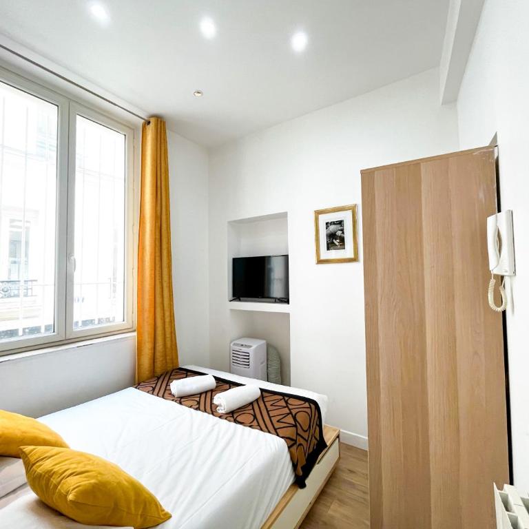 UrbanFlat 32 - Appartement de 2 étages en plein centre de Paris - Apartamento - 17