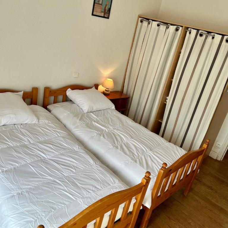 Gîte "Le Baou" à deux pas du télécabine! - Appartement 3 Chambres - 12