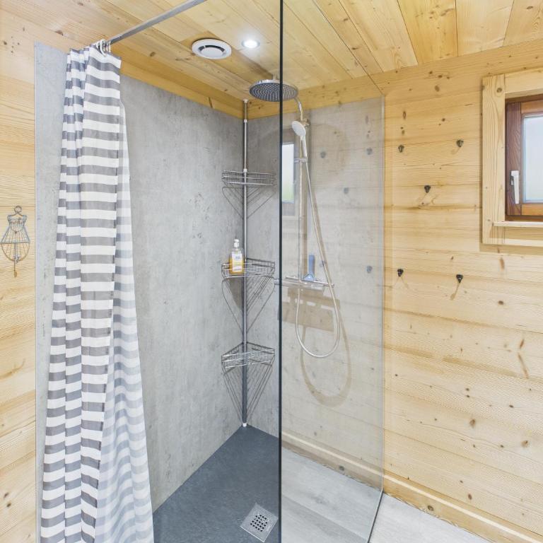 Chalet PERCE NEIGE 15 pers - sauna - vue montagne - Chalet Superior - 21