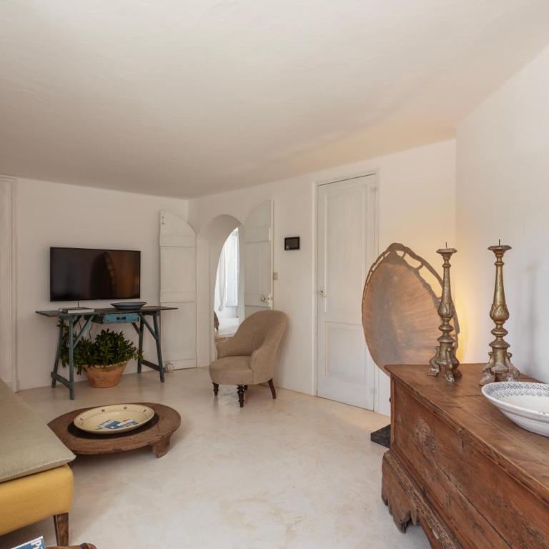 I Trulli di Masseria Paradiso Ostuni - Three-Bedroom Vacation Home - 23