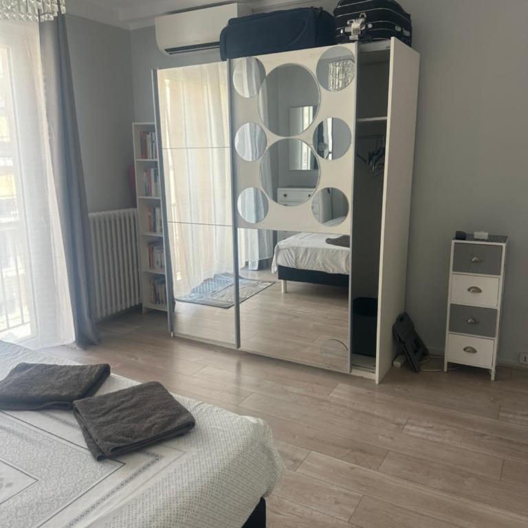 BEAUTIFUL 3 ROOMS 2 beds rooms 3 minutes BEACHES - Appartement 2 Chambres - 10