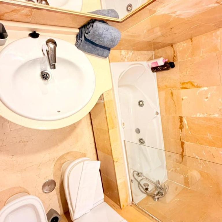 Room City Estepona M Mendez 2BR parking beach - Apartamento de 2 dormitorios - 7