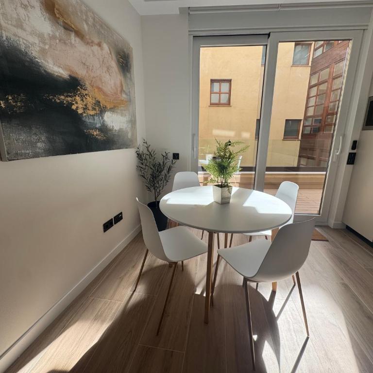 Apartamentos Prior by gaiarooms - One-Bedroom Apartment - 6