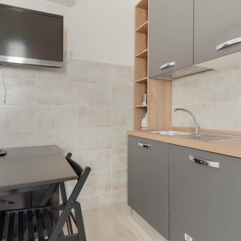 GuestHost - Cozy Loft with Mezzanine Milan - Appartamento con 1 Camera da Letto - 9