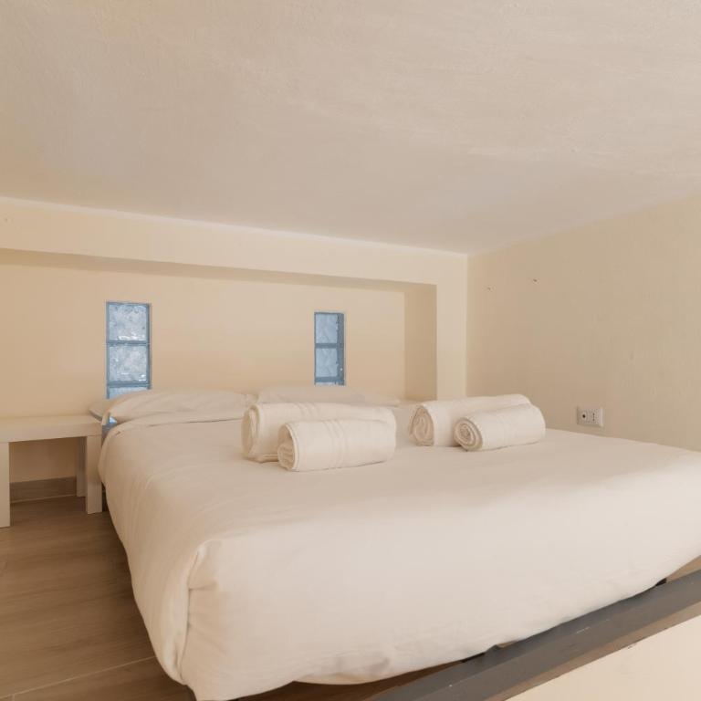 GuestHost - Cozy Loft with Mezzanine Milan - Appartamento con 1 Camera da Letto - 12
