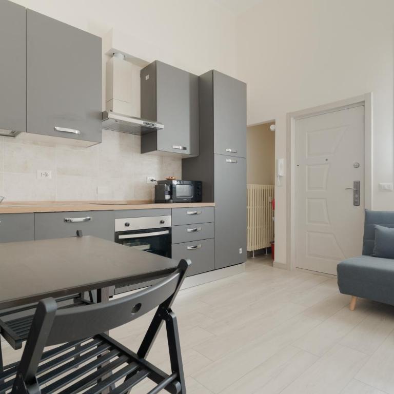 GuestHost - Cozy Loft with Mezzanine Milan - Appartamento con 1 Camera da Letto - 1