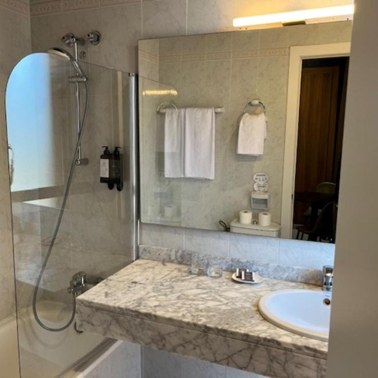 Hotel Aneto - Twin Room with Balcony - 15