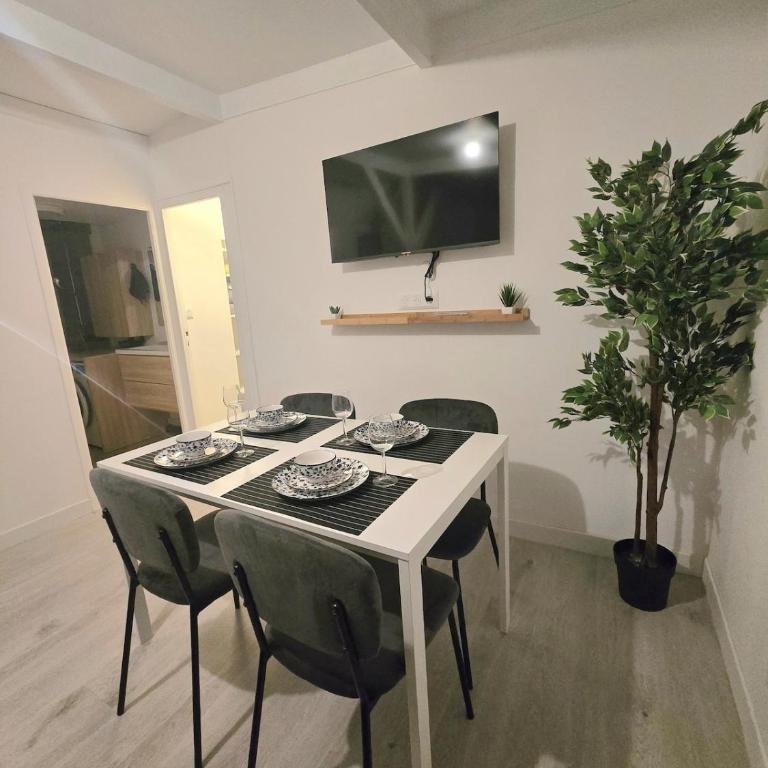 Dalikyda - Les Coulisses - Free Parking - One-Bedroom Apartment - 24