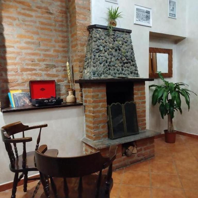 La Casa del Camino - One-Bedroom Apartment - 24