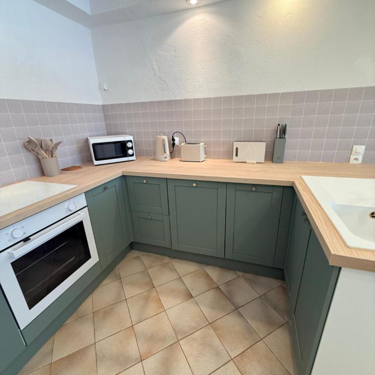 Appart 4-6 personnes avec jardin terrasse - Two-Bedroom Apartment - 4