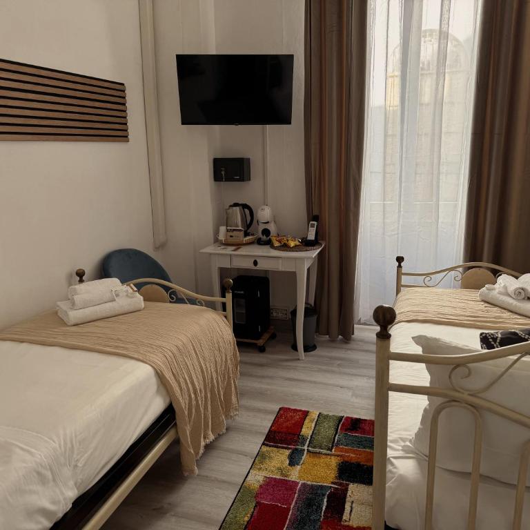 THE MOON Genova Suites&Rooms - Historic Palace - Camera Deluxe Doppia con Letti Singoli - 9